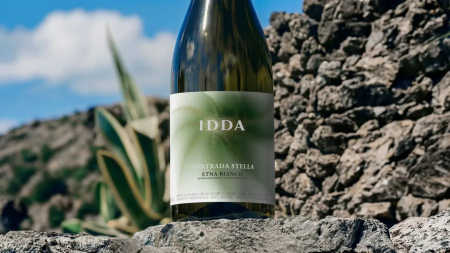 closeup del packaging design per idda contrada stella