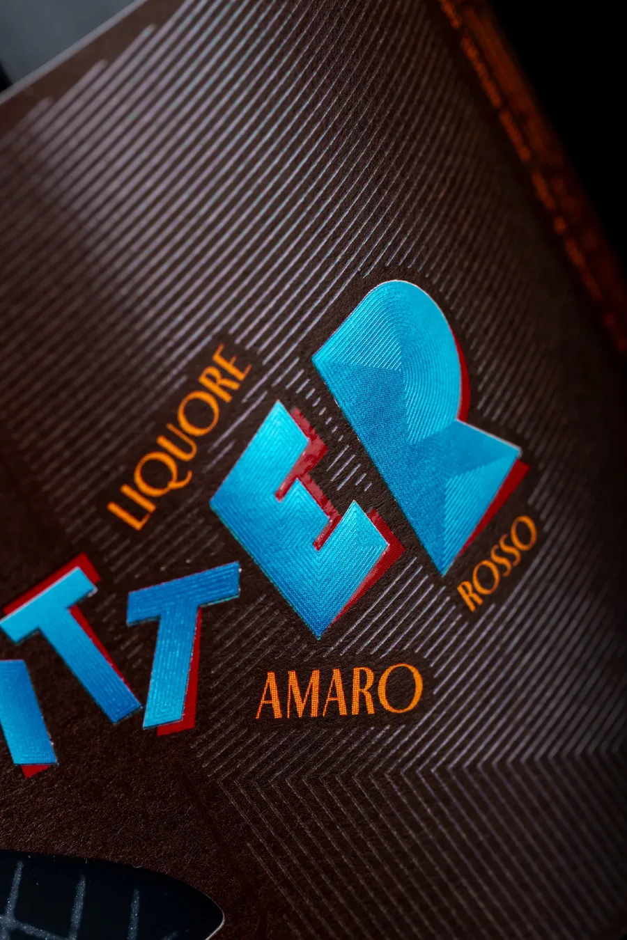 Amario Bitter detail
