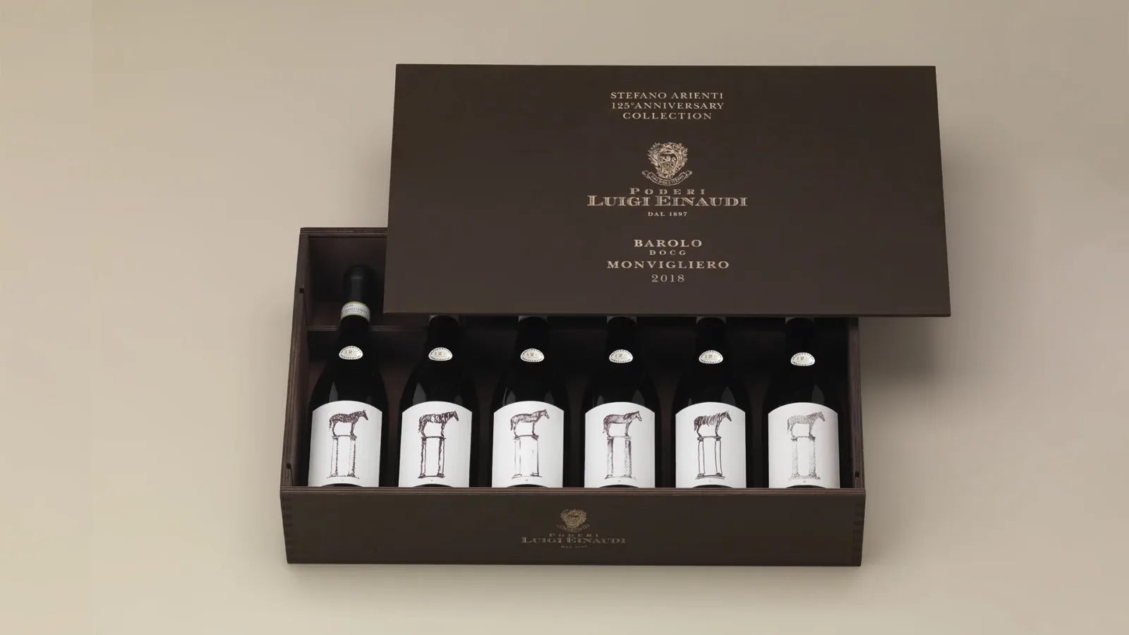 Poderi Luigi Einaudi Barolo bottle packaging