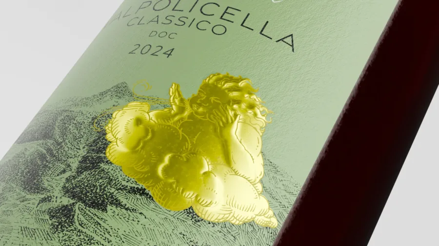 Peaks&Valley wine labels: gold detail